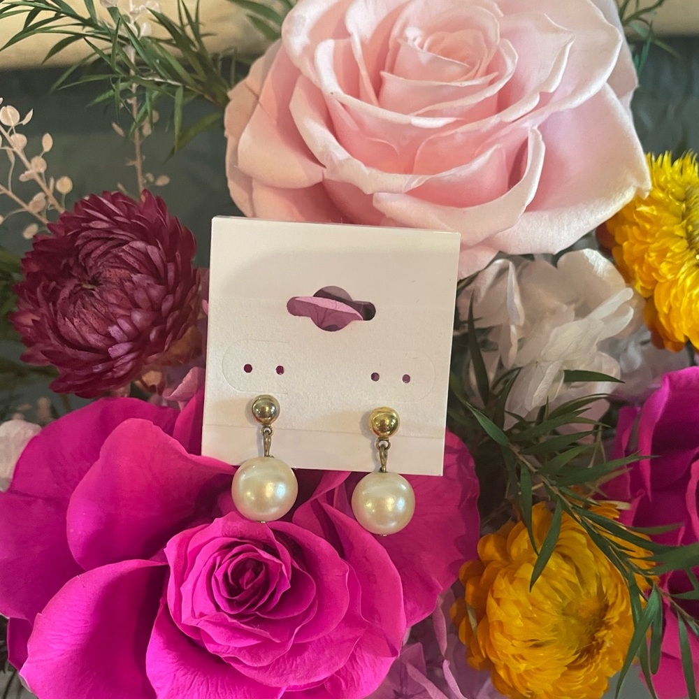 Pearl Drop Earrings